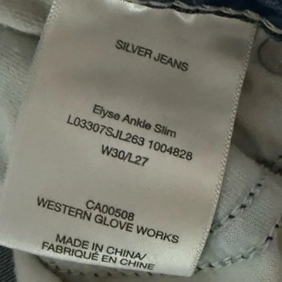 Silver Jeans Women's Light Blue Distressed Ankle Jeans - Picture 3 of 8